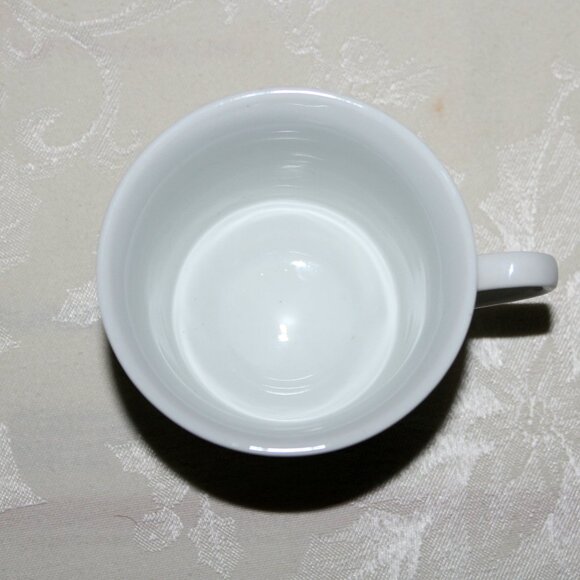 Mismatched Christmas Poinsettia Teacup Set | Bluebird | Royal Heritage - Picture 6 of 13